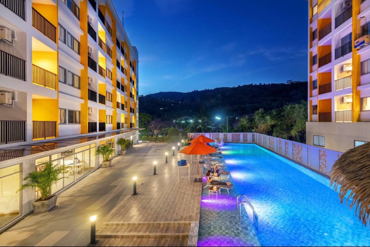 Beehive Boutique Hotel Phuket Exterior photo