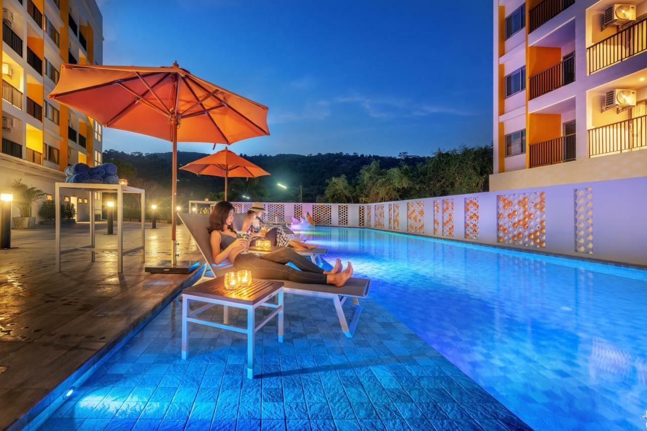 Beehive Boutique Hotel Phuket Exterior photo