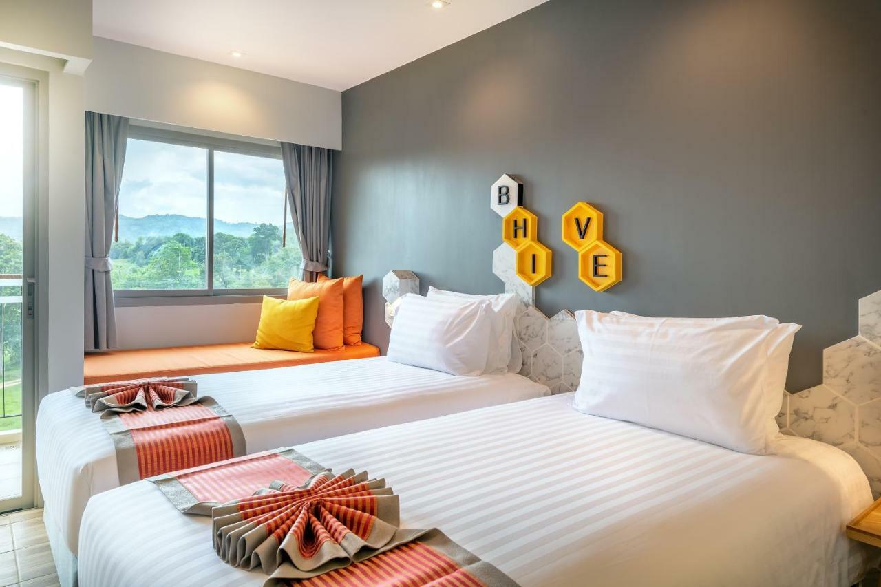 Beehive Boutique Hotel Phuket Exterior photo