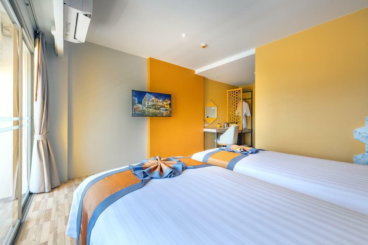 Beehive Boutique Hotel Phuket Exterior photo